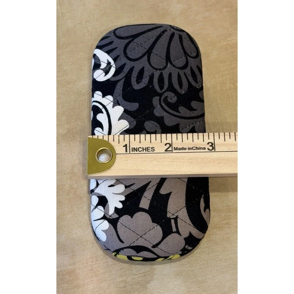 Vera Bradley Hard Clamshell Eyeglass Case Baroque Pattern Green Black White